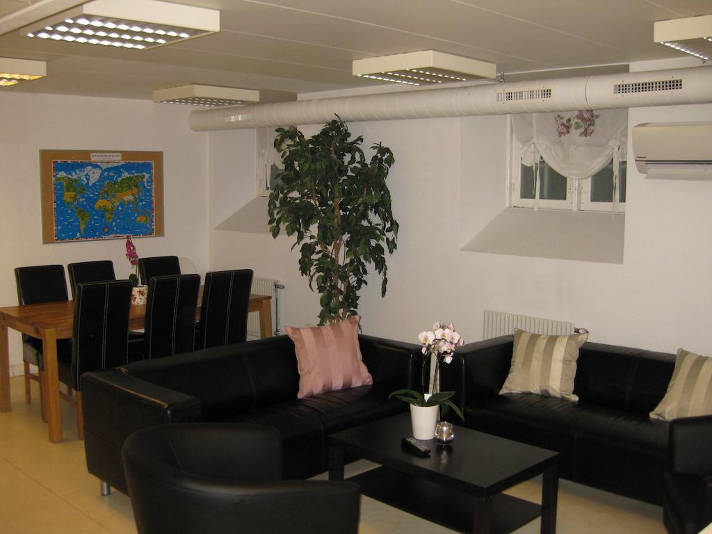 Hostel & Kaptenshamn